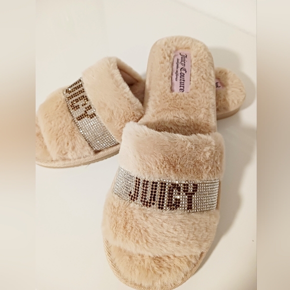 Juicy Couture Shoes - Juicy Couture Faux Fur glitter slippers. Brand New. Size 9.5-10